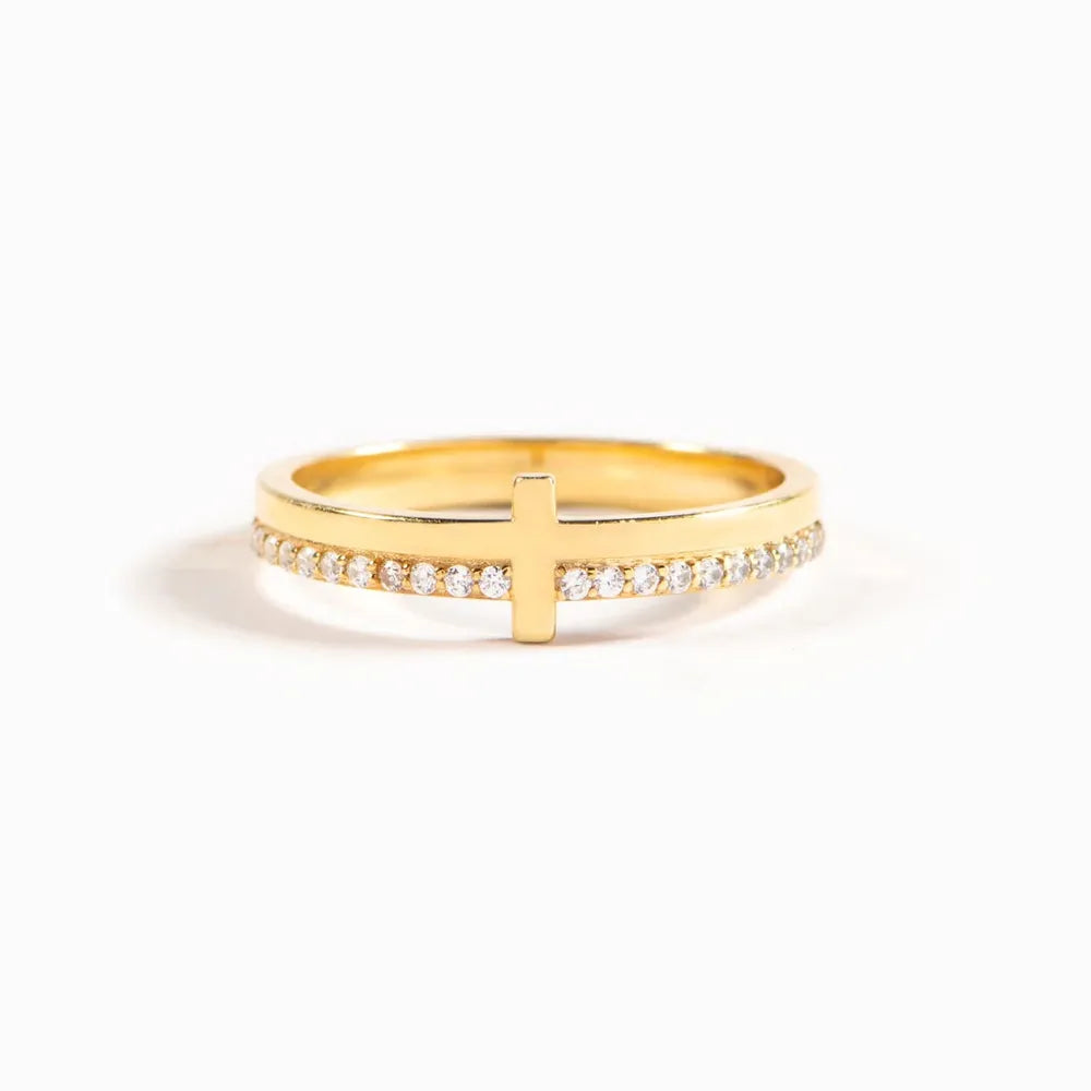 Gold Cross Ring—A Simple yet Stylish Hand Adornment