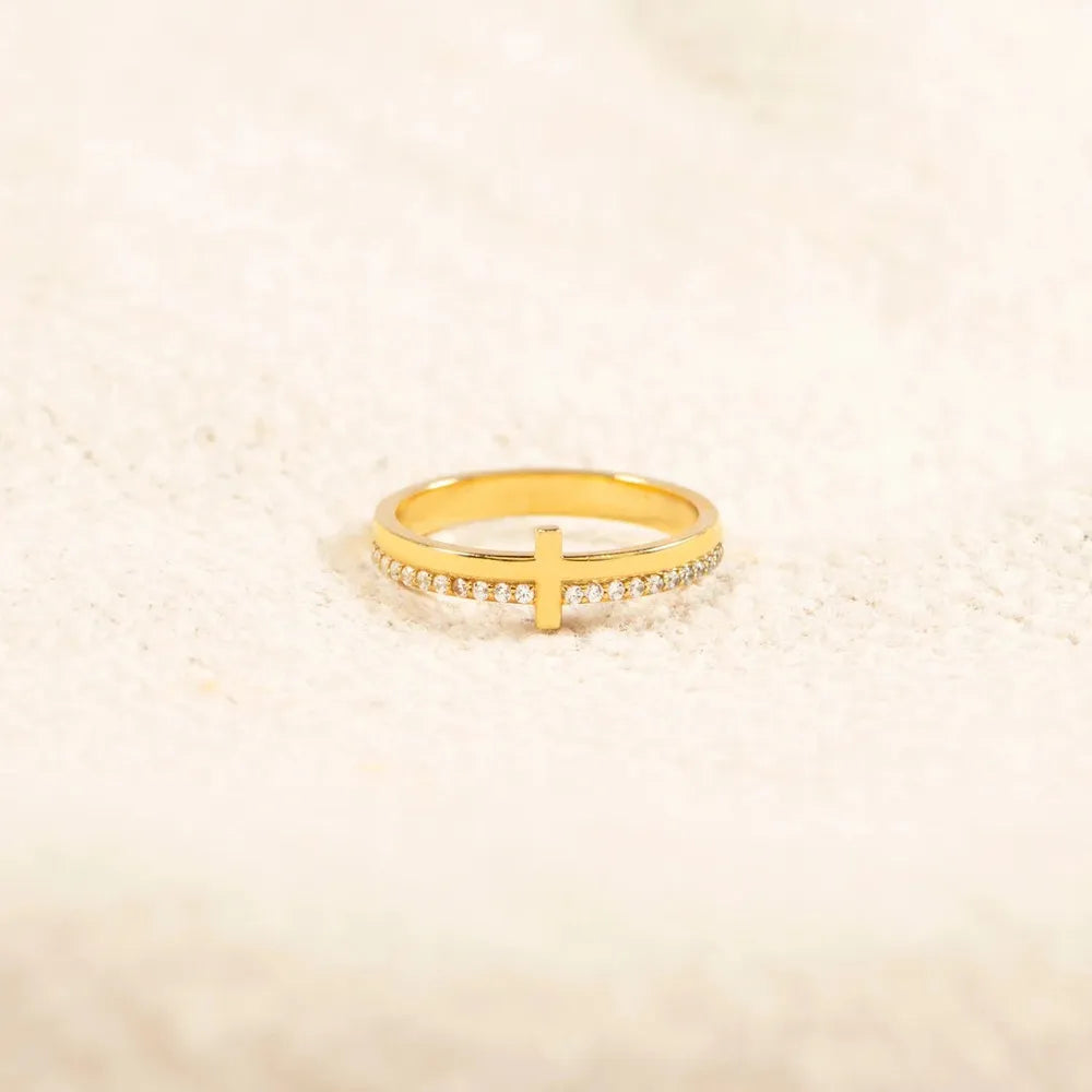 Gold Cross Ring—A Simple yet Stylish Hand Adornment